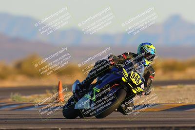 media/Jan-21-2023-CVMA (Sat) [[b9eef8ba1f]]/Race 12 Amateur Supersport Open/